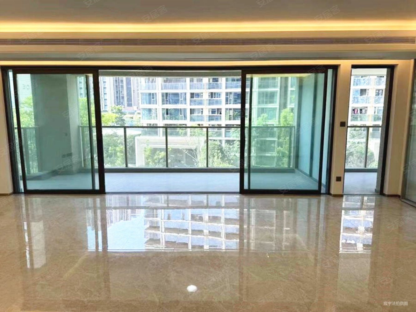 包税 可按揭,万科公园5号二手房,850万,4室2厅,3卫,216平米-成都安居