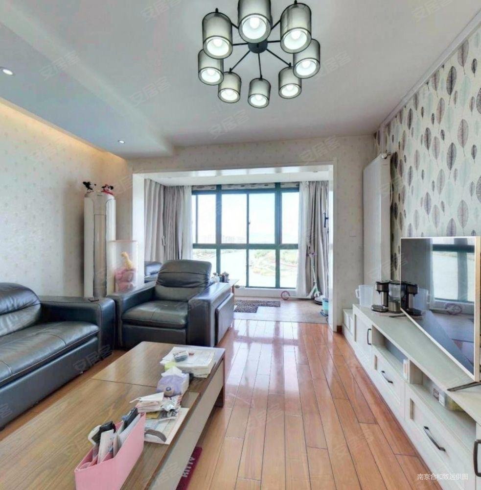 高楼层视野无遮挡 南北通透 临地铁 环境优美 满五 小三居,亲水湾花园