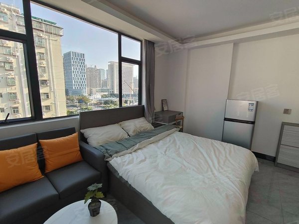 中心区义学街小区义学街12号线 近科技园 科兴科学园大开间一室一厅