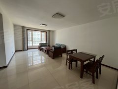 吕梁孝义城区胜溪湖畔,紧邻义乌商场,交通和停车方便,三卧两卫,电梯中层出租房源真实图片