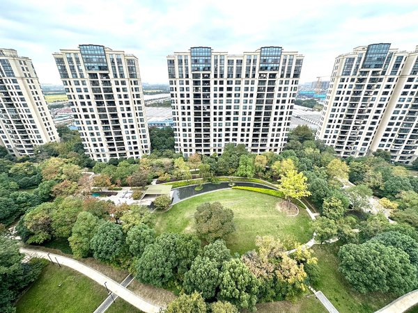 上海青浦徐泾仁恒西郊花园仁恒西郊花园 3室2厅2卫 配套齐全 127平