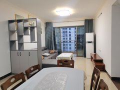 肇庆端州东湖海逸半岛装修新净家私电器齐全拎包入住光线充足视野开阔出租房源真实图片