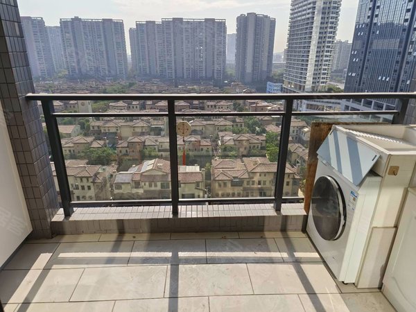 深圳宝安宝安中心区深业新岸线深业新岸线,宝体站,居家大2房,视野好