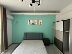 张家港杨舍杨舍中心金福家园朝南大单间带阳台出租 好停车可短租月付出租房源真实图片