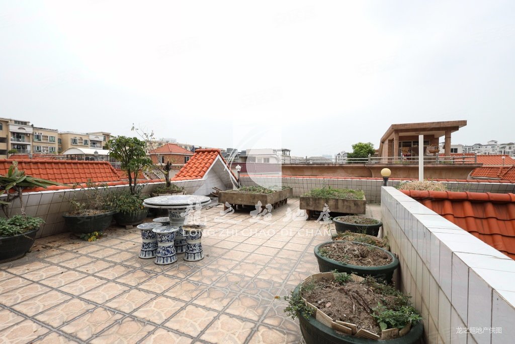 顺德区大良愉景花园别墅760万