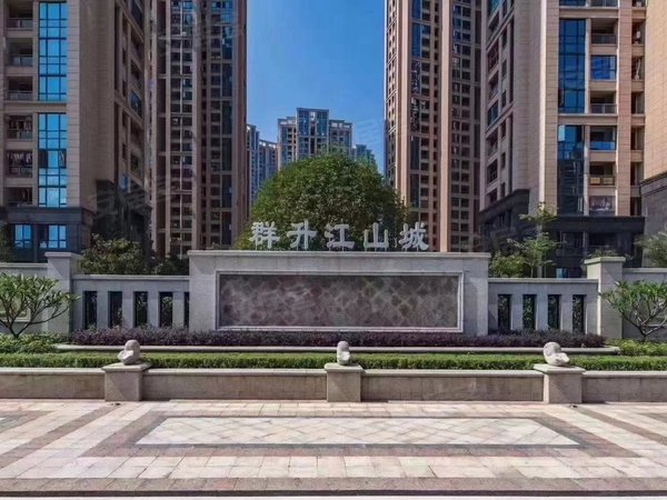 【多图】群升广场,高新区租房,群升广场俩房两卫 配套齐全拎包入住