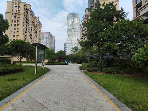 绍兴诸暨诸暨市区兴盛苑急租带车位 万风永利 中医院 万达兴盛苑 精装