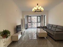 桂林临桂一院两馆包含车位 宽带费 三房两卫 四台空调 中间10楼 桂林国韵村出租房源真实图片