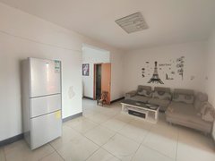 武汉黄陂盘龙城万达对面 公交站旁低层 毗邻汉口北二手车市场 内设公立幼儿园出租房源真实图片