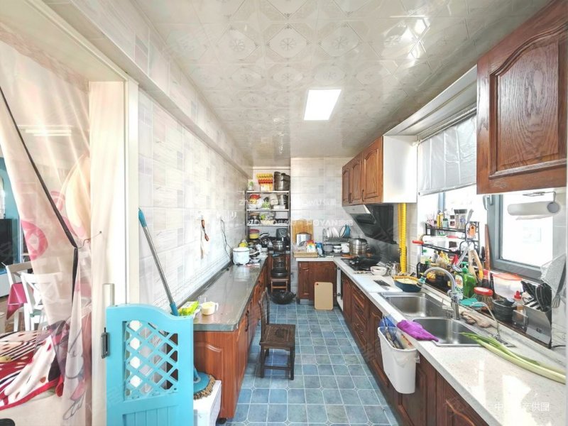 中润世纪广场西