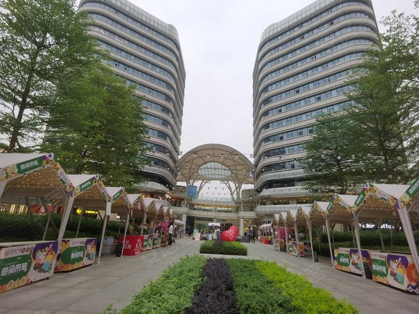 广州黄埔萝岗至泰广场首月减500 24h管家服务 全新装修家居出租房源