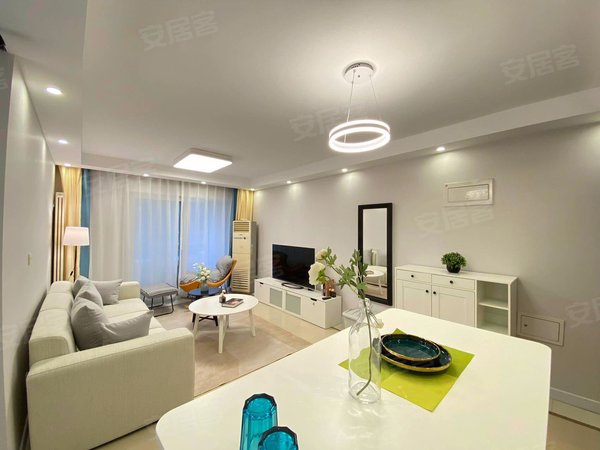 【多图】枫蓝国际公寓,明光桥租房,婚房装修大一居出租临北影小西天