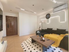 上海闵行七宝碧林湾新苑 三个阳台朝南,奶油风装修-家电齐全方便停车出租房源真实图片