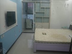 濮阳市中医院北荣域小区一室三楼精装拎包入住