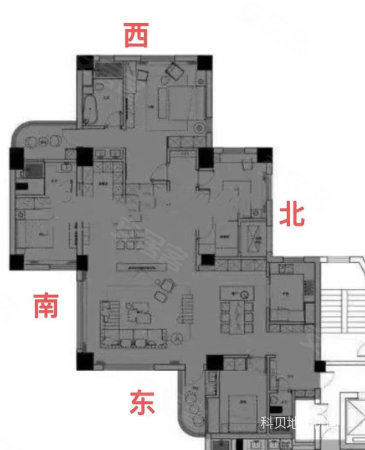 静安8号3室2厅4卫135.64㎡南北596万