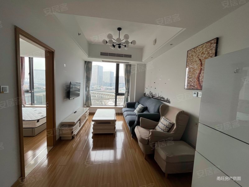 绿城深蓝公寓临地铁产权清晰精装好房商业配套成熟