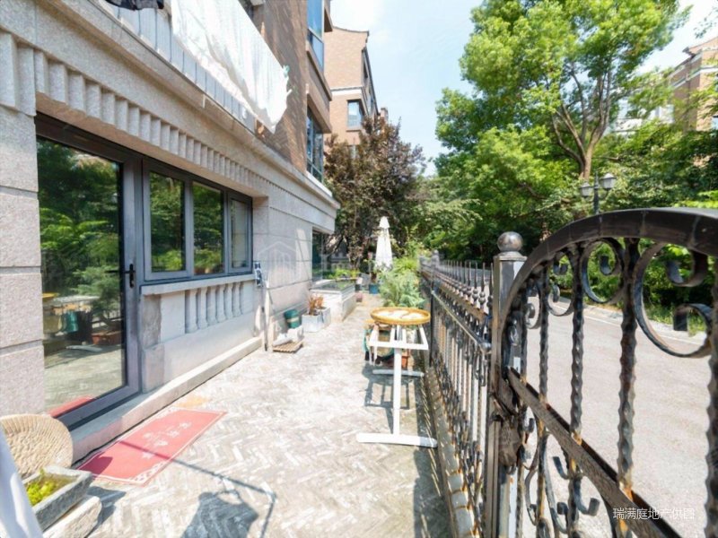 南京房产网>南京二手房>玄武二手房>孝陵卫二手房>中冶钟鼎山庄>800