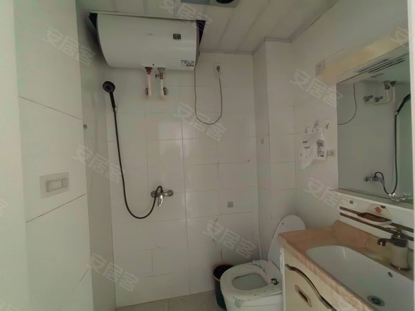 大连旅顺口区政府瑞鑫水晶城水晶城精装电梯一室小户型干净整洁寻求好的租户随时看房出租房源真实图片