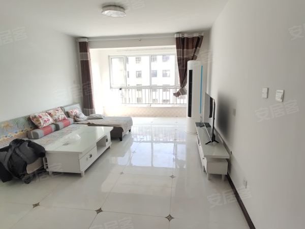 【多图】御都花园b区,新城区租房,御都花园b区 套三精装 房子干净整洁