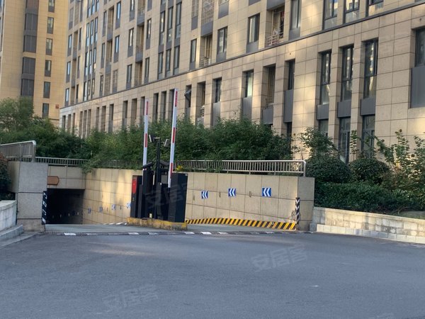 宁波北仑大榭碧海蓝湾碧海蓝湾 普通装 家电全 领包入住电梯  空调