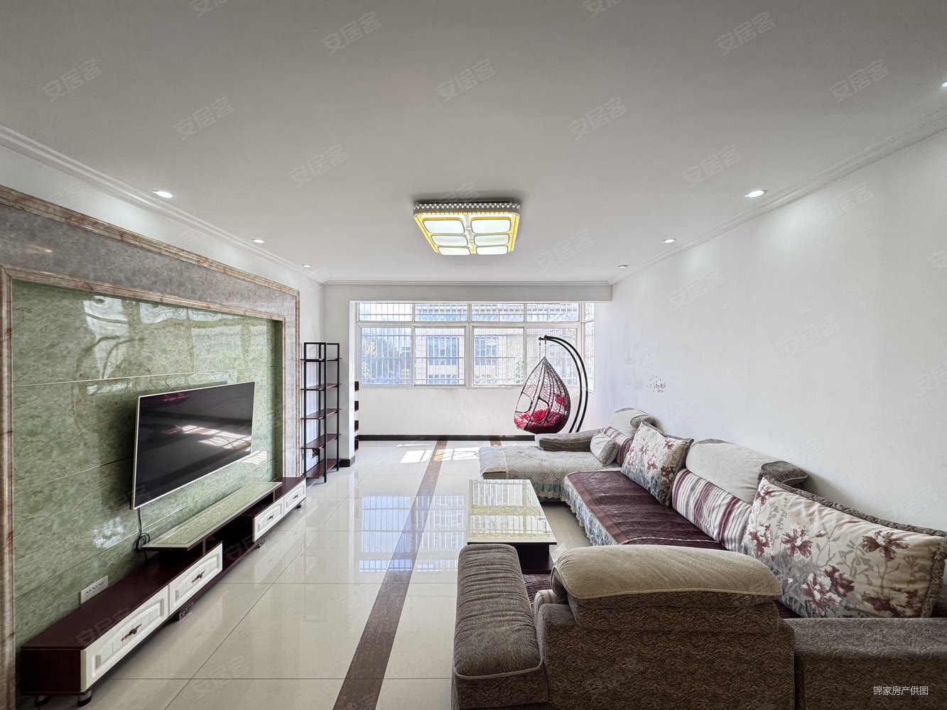 渝鄂光福苑3室2厅2卫125㎡南北33万