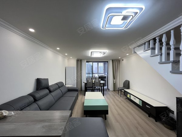 简阳天美广场天美广场 2室2厅2卫 南北通透 精装修 40平出租房源真实