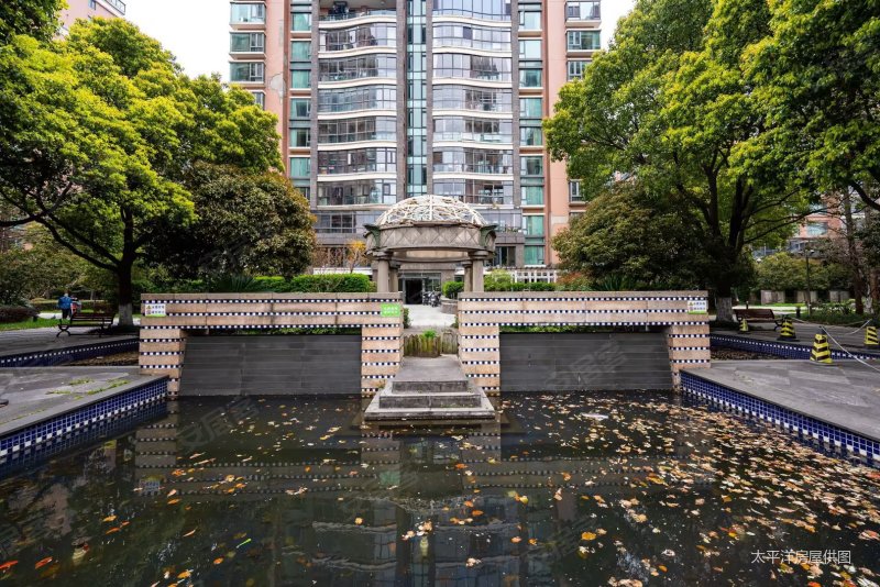 绿洲香岛花园3室2厅2卫133.77㎡南北545万