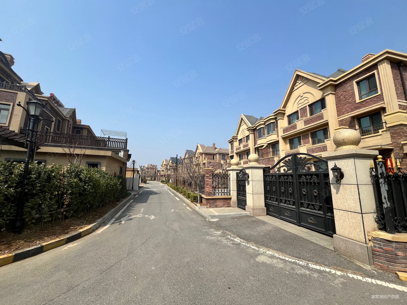 世茂御龙海湾别墅