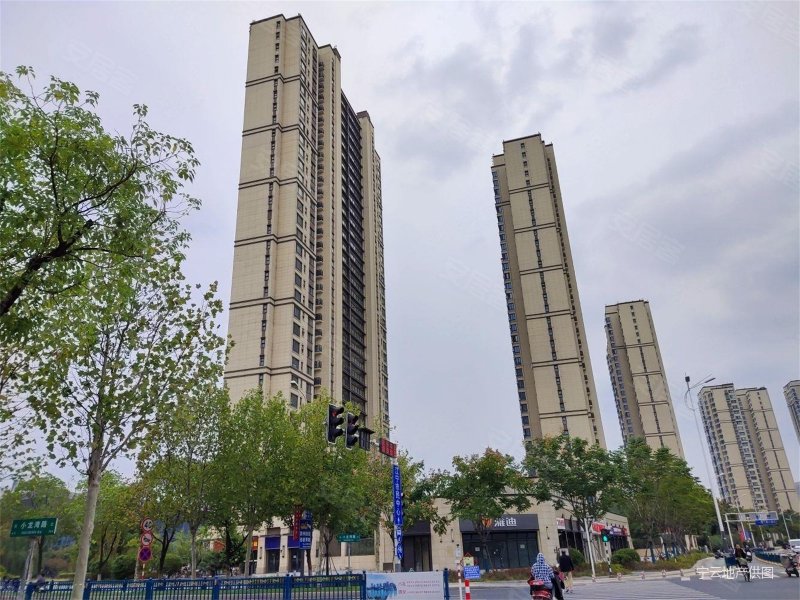 龙湖春江郦城郦宸苑
