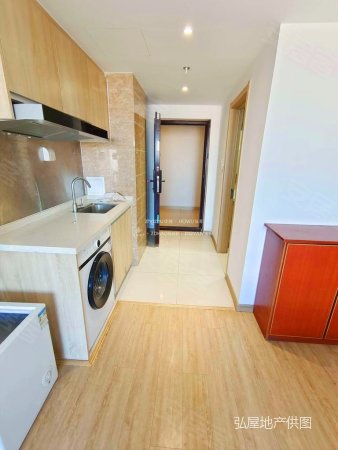 绿地城公寓精装修出行方便及买及看房有钥匙欢迎咨询