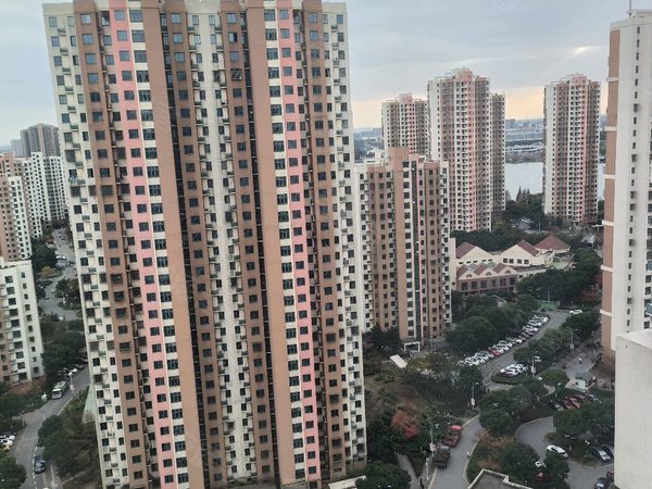 【多图】滨江苑,胜浦租房,滨江苑两室一厅江景房家电齐全民用水电气!