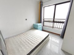 嘉兴平湖平湖市区龙湖春江郦城  1室1厅1卫 押一付一 近开发区  学校出租房源真实图片