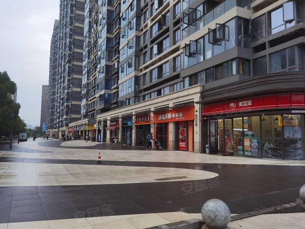 邹平江铃新力臻园(商住楼)自住装修!中央空调!品牌家电!含物业费!