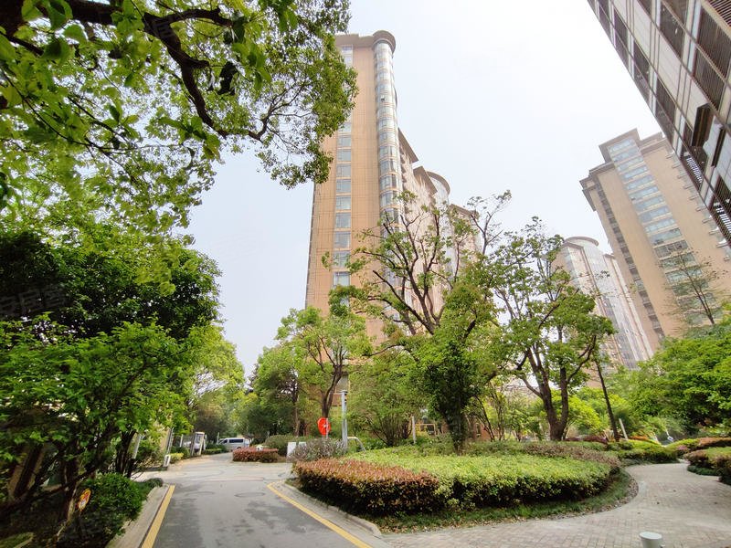 【中茵皇冠国际, 中茵皇冠国际小区详情,房价走势,房源,业主论坛】