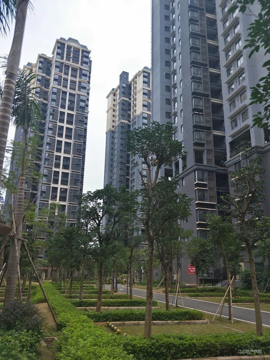 南宁房产网>南宁二手房>良庆二手房>五象大道二手房>天誉花园7组团>