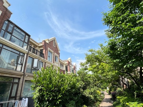 苏州吴中郭巷中海独墅岛(别墅)中海独墅岛近园区金螳螂双银国际通园路