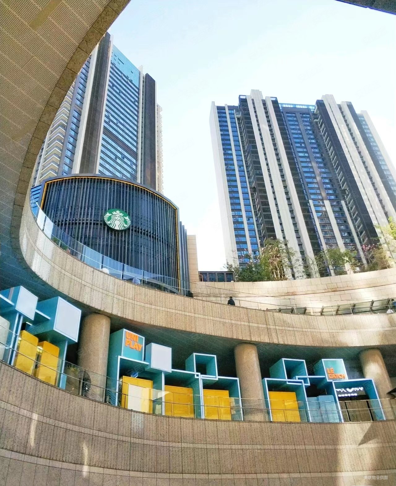 壹方中心 交通便利 医疗配套成熟 商品住宅 楼龄新