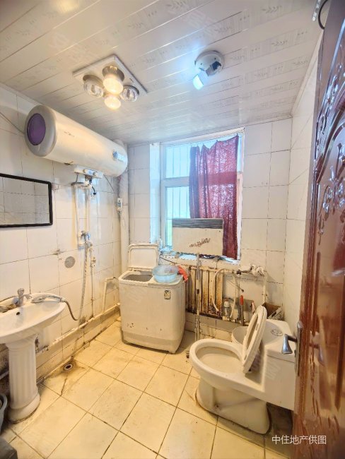 精装修 65拎包入住,览山名苑二手房,63万,3室1厅,1卫,106平米-济南