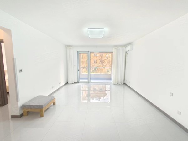 薛家岛租房,卓越维港 3室2厅2卫 电梯房 精装修143平米,黄岛租房-青岛