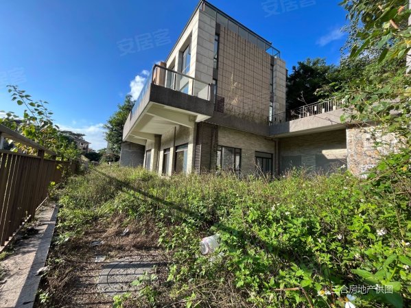 私家钓鱼台,星河丹堤(别墅)二手房,1300万,6室3厅,4卫,558平米-广州