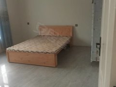 周口淮阳天鸿世贸广场五星附近两室出租，月租金700元，看房方便出租房源真实图片