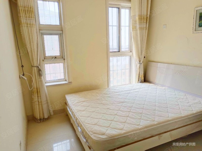 旭润128平,电梯洋房,带车库储藏室,精装修,低税.