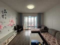 寿光城区万达广场菜博会附近,靠近悦轩,三室好楼层,拎包入住出租房源真实图片