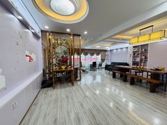 黔南都匀大十字大十字天桥旁边 客厅大 电梯房出租房源真实图片