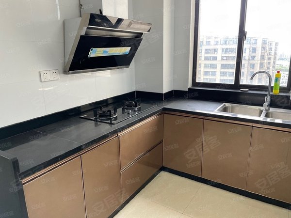 临海鸿景名苑椒江区  鸿景名苑一室1600一月出租房源真实图片