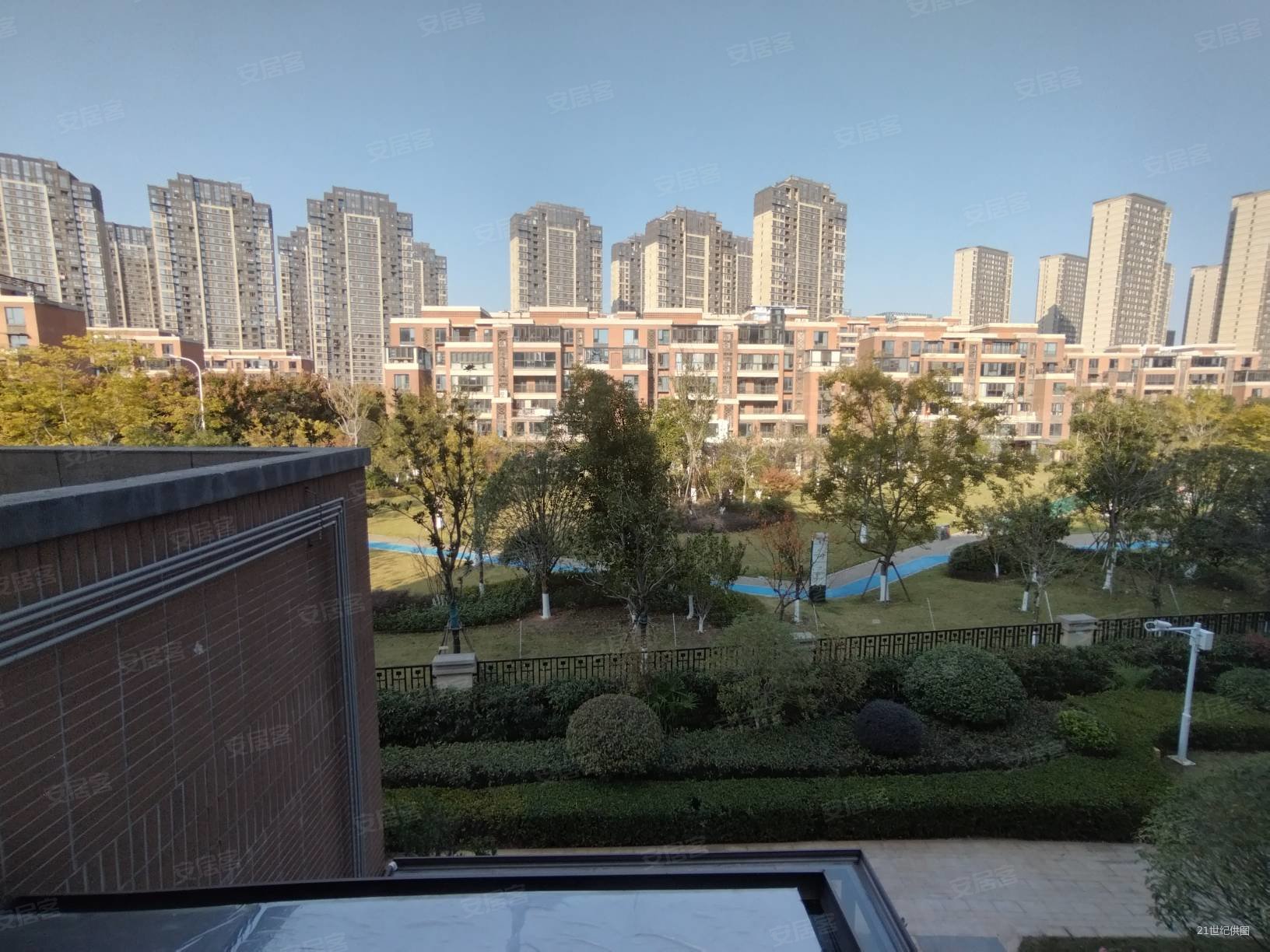 绿地国博二期珑玺洋房出售快来