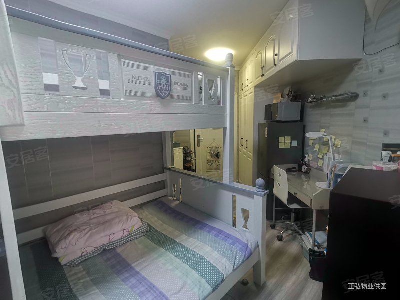 数码公寓店十年精耕家访比过