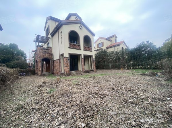 沿淀山湖而建独栋别墅大空间环绕式大花园富力湾随时看房