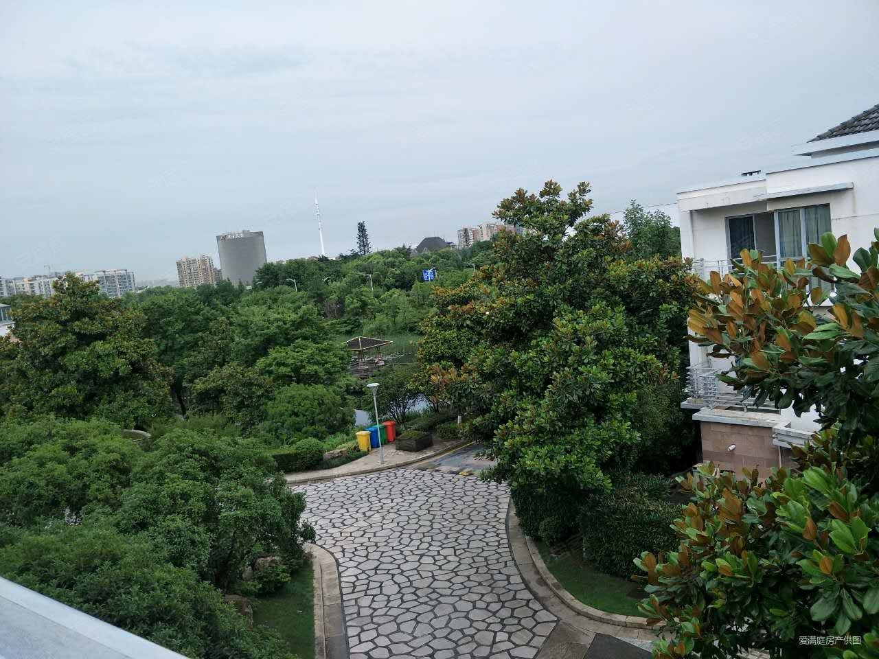 仁恒玉兰山庄(别墅)二手房,1800万,9室2厅,4卫,264平米-南京安居客