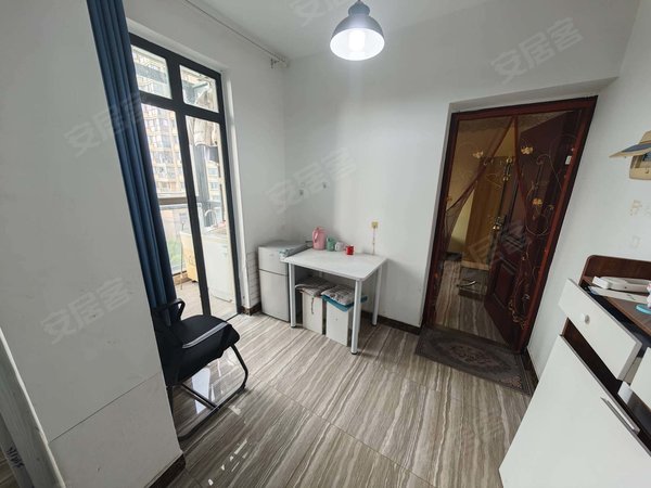 海宁长安镇农发区东方嘉苑(海宁)近大学城 民水民电通燃气 出门就是商业街 地铁口200米出租房源真实图片